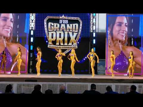 Presentación de la Categoría Bikini Fitness senior hasta 1.60 m.