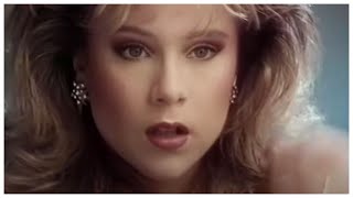 Download lagu 86 Hits of 1986 mp3