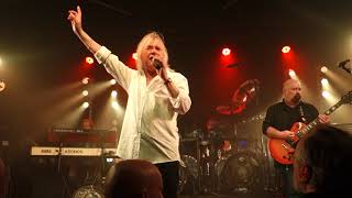 Magnum - Don&#39;t Wake The Lion (Too Old To Die Young) (live 2018)