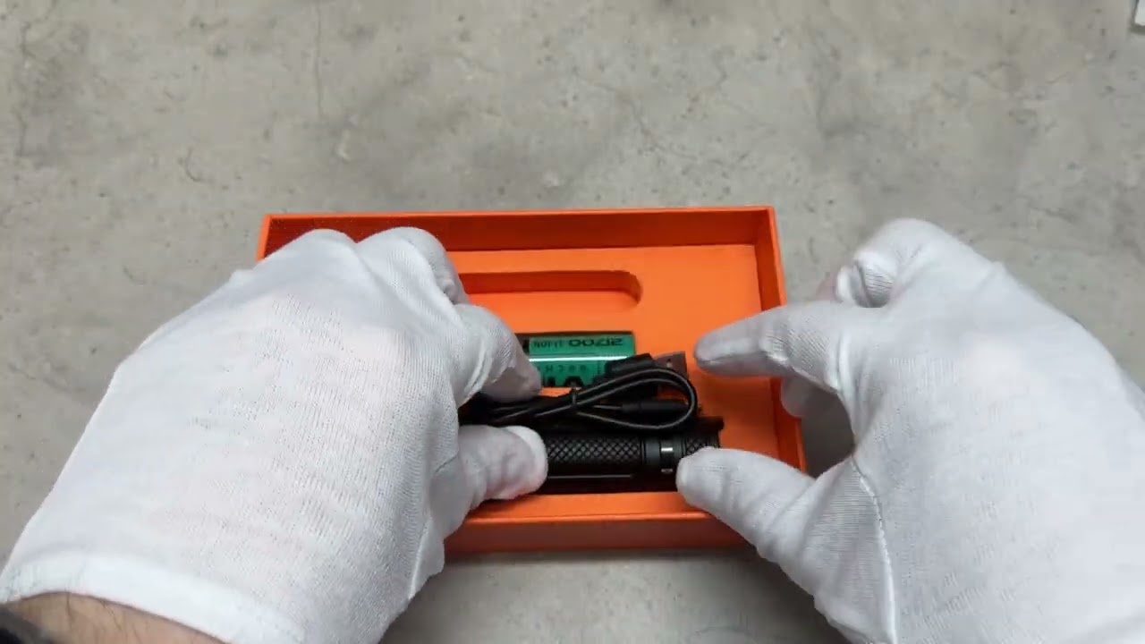 Фонарик портативный светодиодный VIDEX 1700Lm 6500K (VLF-A156R)