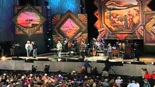 Brian Wilson &amp; Willie Neslon   The Warmth of the Sun Live at Farm Aid 1998