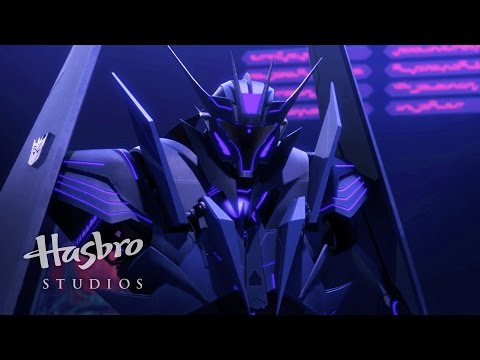 Transformers: Prime - Black Airachnid vs. Shockwave | Transformers Official