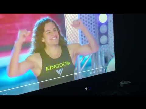 Daniel Gil’s Heavenly Mega Wall Run