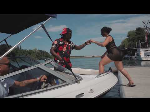 The Gatlin & The Mekanix " The Plug " feat 4 rAx (Prod by The Mekanix)