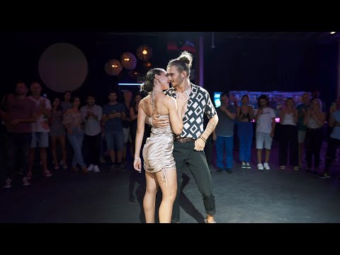 Elena Khamsi & Derek ❤️ (You Gotta go) Ronny Dae ❤️ (BACHATA PASIÓN❤️‍🔥)