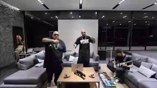 Cartel de santa/BURBUJAS DE CRISTAL en VIVO.