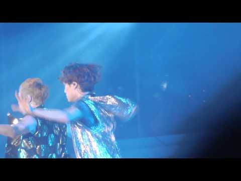 130526 EXO - Two Moons @ Happy 4 K-Pop Concert in Taiwan