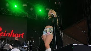 Haley Reinhart &quot;Can&#39;t Find My Way Home&quot; Naperville RibFest 2018