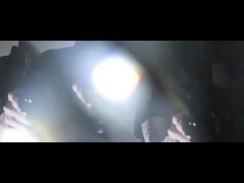 Lil Johnnie- He Don’t Like Me (Official Music Video)