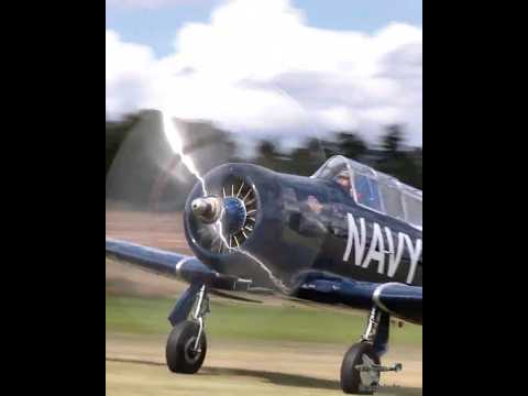North American T-6 Supersix takeoff #avgeek #aviationlovers #aircraft #warbirds #aviation