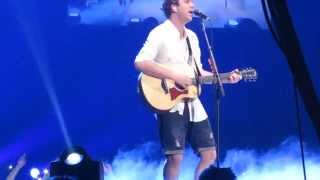 McBusted - Beautiful Girls Are The Loneliest (Live At The O2)