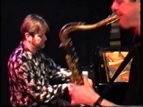 Tim Richards' SPIRIT LEVEL play 'Gefilte Fish Funk' live in Brussels 1994