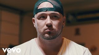 Bubba Sparxxx - Get By (Dusty Leigh &amp; Ricky Boom) [Official Video]