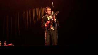 Chris Thile "Another New World" (Josh Ritter cover) @ Alhambra (live in Paris 2017)