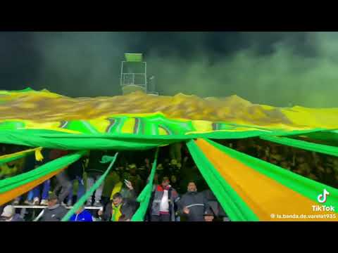 "defe locura " Barra: La Banda de Varela &bull; Club: Defensa y Justicia