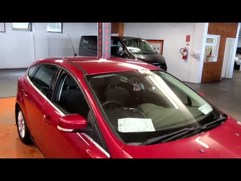 Ford Focus 2011 - Image 2