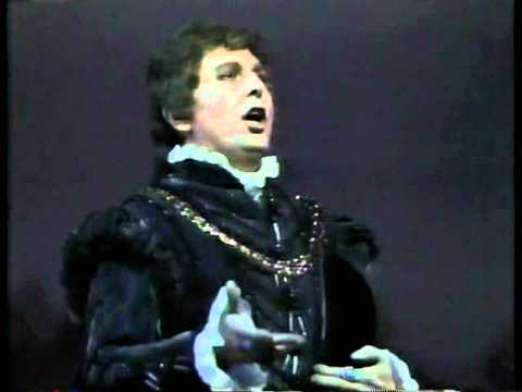 "Dalla sua pace" from Act I of Mozart's Don Giovanni (Jerry Hadley)