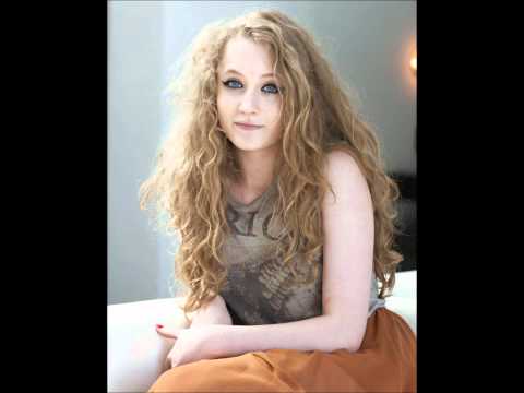 Janet Devlin- Can't Help Falling In Love