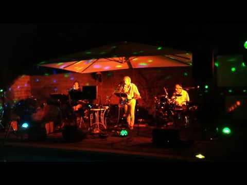 EPOCADUE LIVE MUSIC ® - SINCE 1987 - ASSOLO TASTIERA CARLO LAVORANO