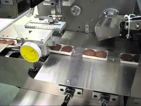 FW-400F Packaging Aids Flow Wrapper: Packaging Peanut Butter Cup Candy