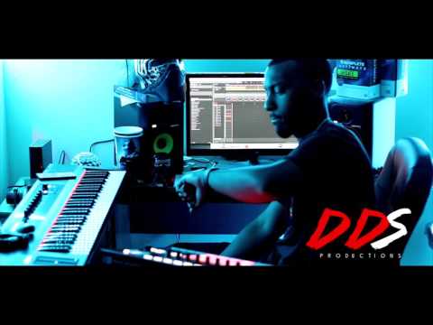 Native Instruments Maschine Studio & DDS! Watch DDS Make A Beat With The Maschine Studio!