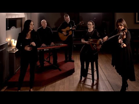 Feet of a Dancer - Copper Rose ft Sinéad Willox