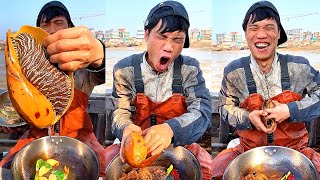 Fishermen eating seafood dinners are too delicious 666 help you stir-fry seafood to broadcast live二十
