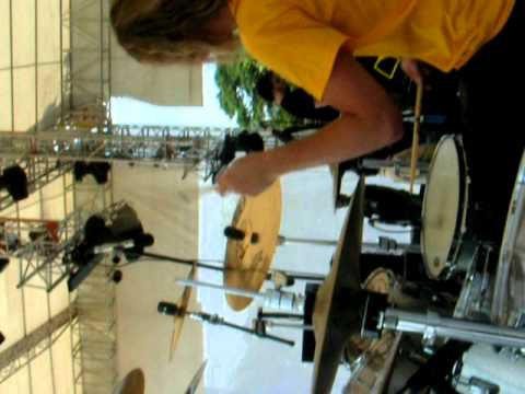 Stef Broks (Textures, Exivious) Soundchecking