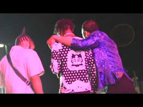 Dexta Daps, Popcaan,Blakkman, jahshii, Shane O, and miss kitty having a vibes 