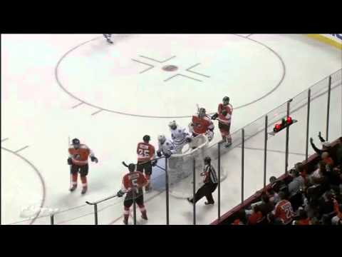 Leafs @ Flyers - David Steckel Goal