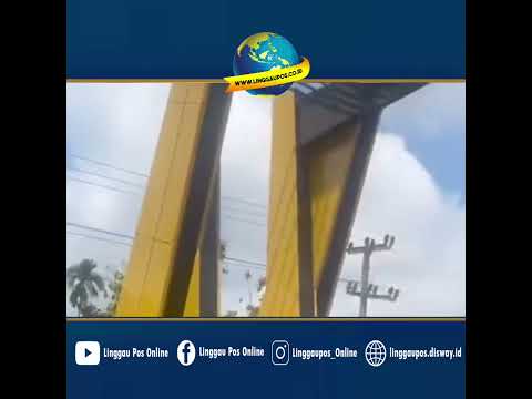 Gapura Batas Kota Lubuk Linggau Dibersihkan