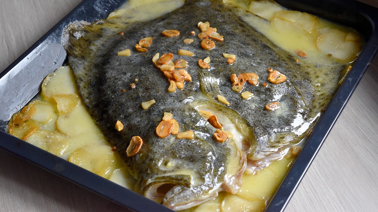 Cómo preparar un RODABALLO al HORNO PERFECTO con su BILBAÍNA