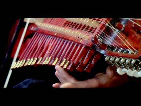 Nyckelharpa and Harp - Anna Rynefors and Erik Ask-Upmark of "Dråm"