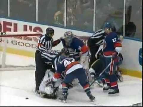 NHL Goalie Fight: Rick DiPietro vs Chris Kunitz - MSG+ Feed