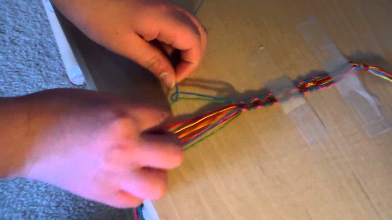 Friendship-bracelets.net Pattern #66230 Part 1