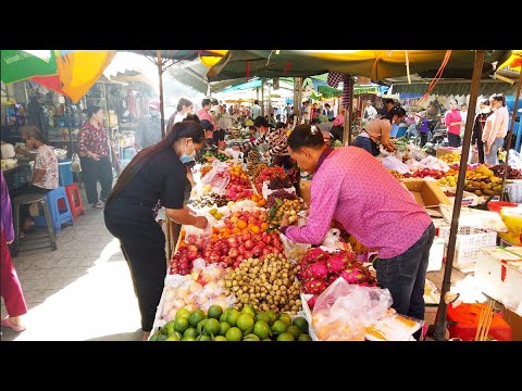 Natural Living In Phnom Penh Market, Village Food Show In The City