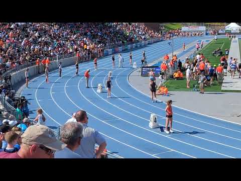 2023-05-20: Girls 4x400m Iowa 4A State Championship Final