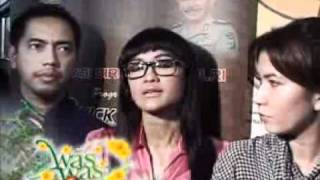 Download lagu Kasus Julia Perez & Dewi Perssik Hanya Pepesan Kosong?  - CumiCumi.com mp3 Download lagu Kasus Julia Perez & Dewi Perssik Hanya Pepesan Kosong?  - CumiCumi.com mp3