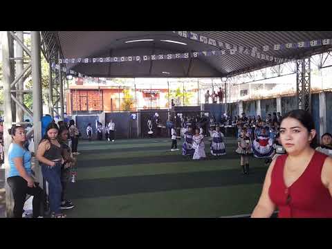 EL DEFILE DE PARPULARIA DE SANTA CRUZ ANALQUITO