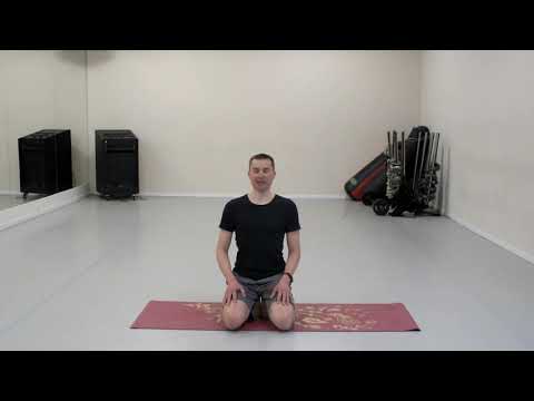 ON STAGE gegen CORONA - YOGA mit OLLI 13.04.20