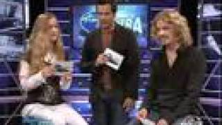 Bucky Covington vs Superfan (on Idol Extra)