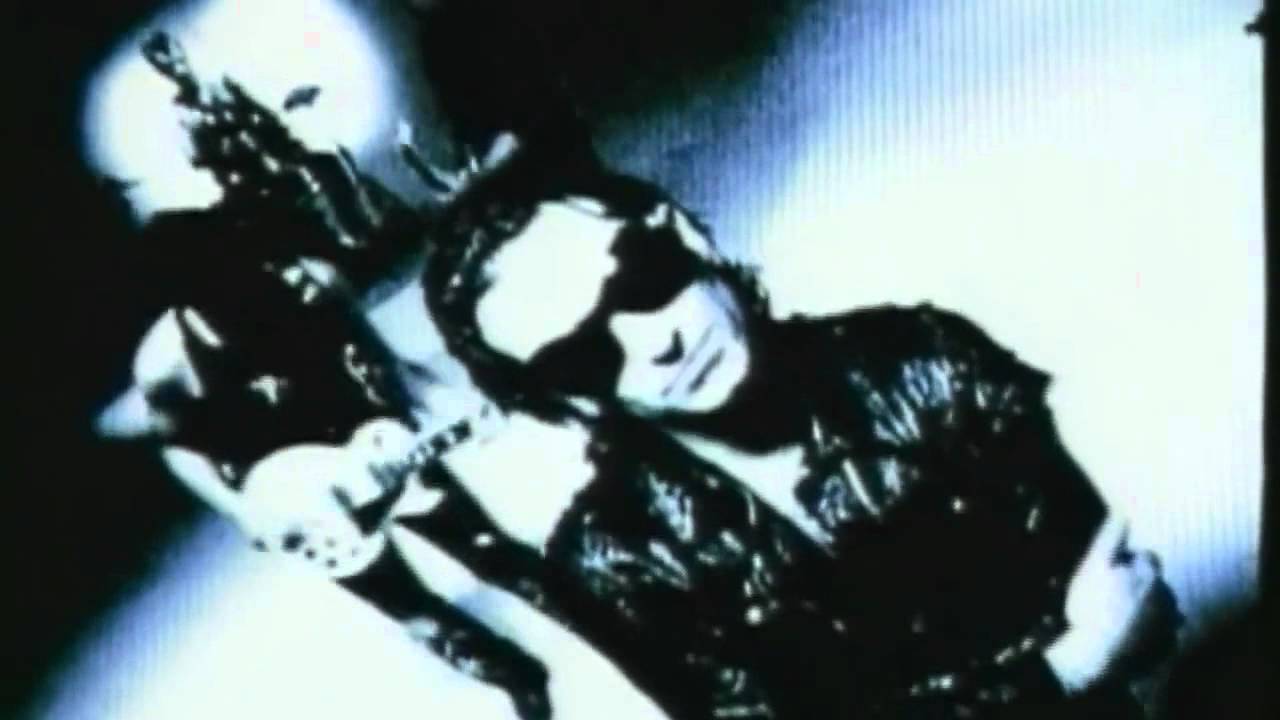 U2 - The Fly Official Video (HD) (FULL VERSION) - YouTube