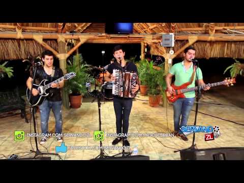 Los Nuevos Ilegales - La Bola (En Vivo 2014)