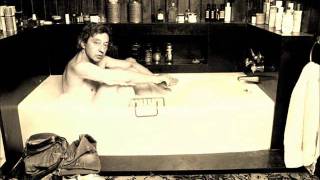 clip gainsbourg lunatic asylum.wmv