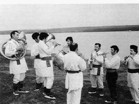 Cântec de dor şi Bătrâneasca