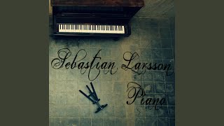 Download lagu Into the Dark mp3