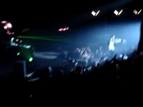 Keith Thompson On Fire @ the Forum in Beirut ! '07