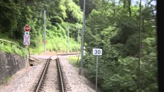 preview picture of video 'Straßenbahn Innsbruck linia STB Stubaitalbahn Fulpmes - Innsbruck Hauptbahnhof'