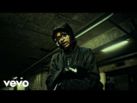 Bandokay - Live (Official Video)