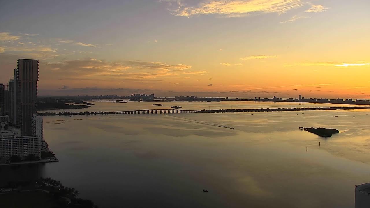 Live webcam view of Biscayne Bay North Waterfront, Miami